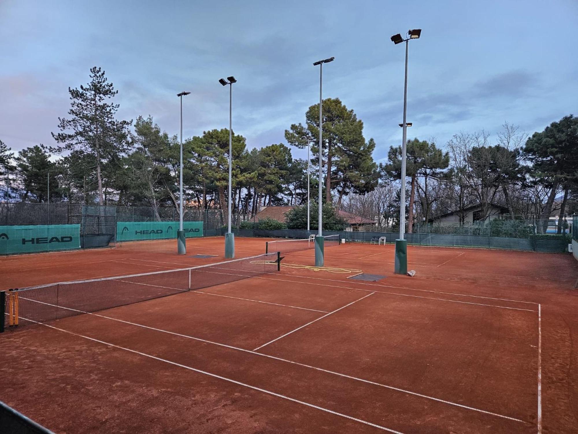 Bungalows Sport Centar Medjugorje Exterior photo